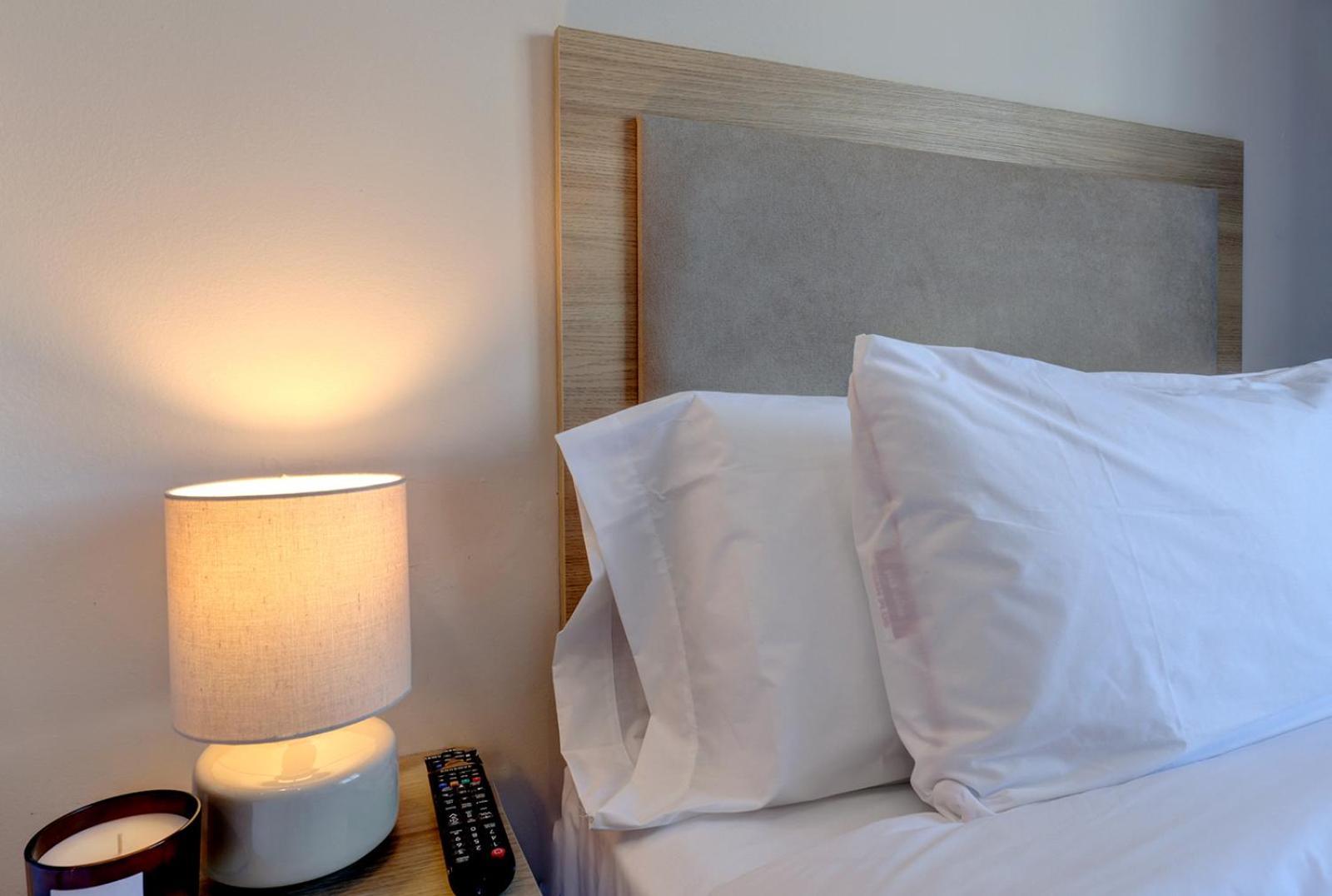 Hostal Puerta Almar Estepona Extérieur photo