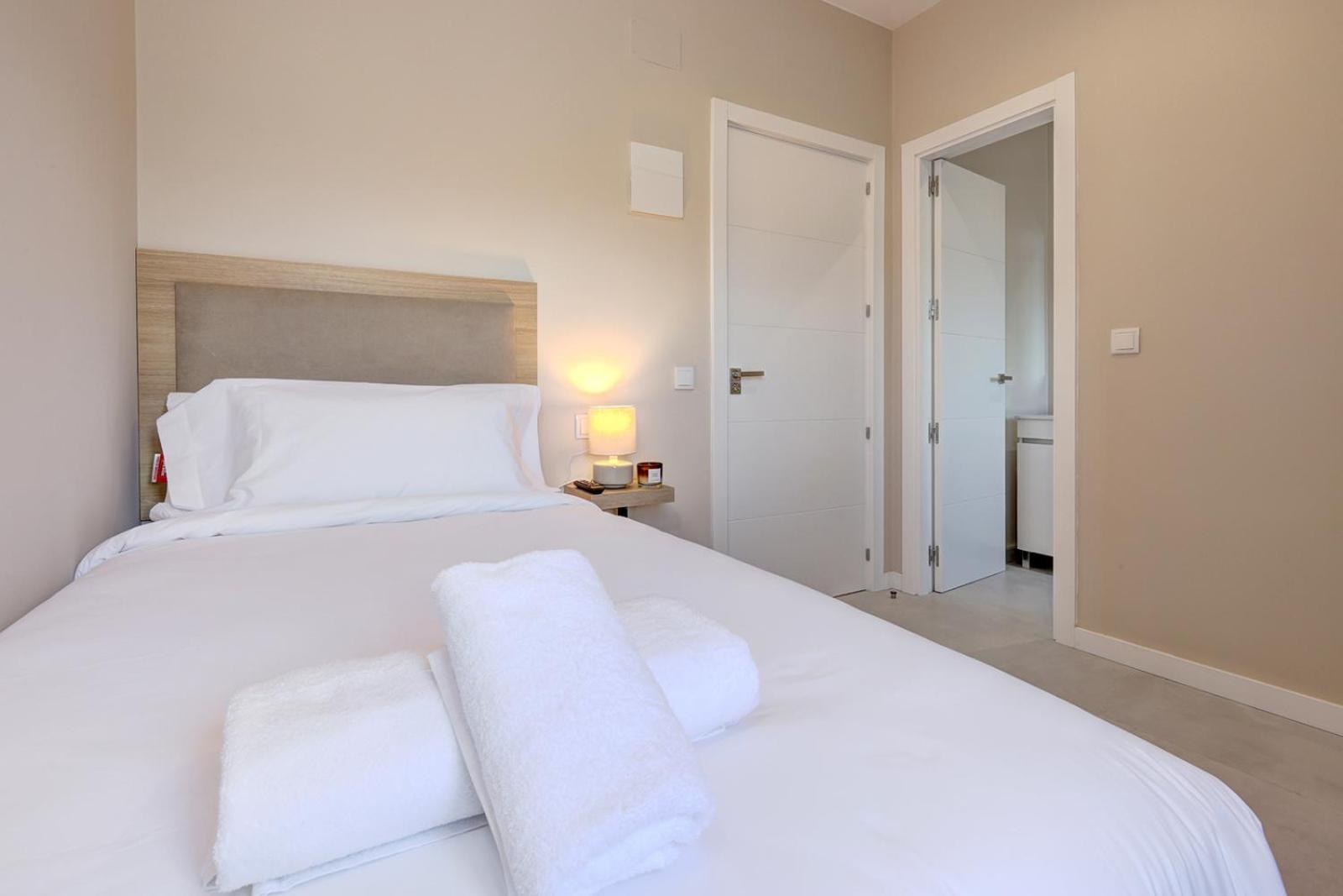 Hostal Puerta Almar Estepona Extérieur photo